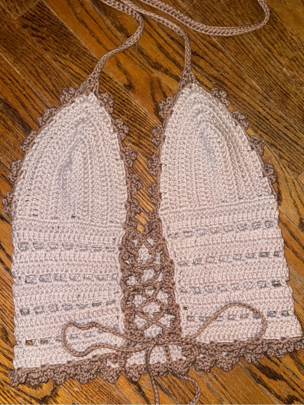 Vintage Handmade Crochet Halter Top in Light lilac with Brown Trim - fits M